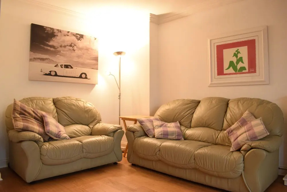 4 Bedroom Apartment With Garden