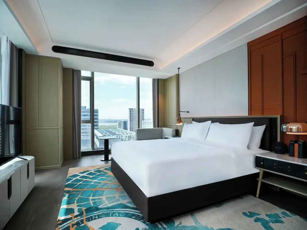 Renaissance Qingdao Hotel