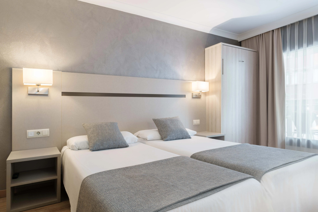 Hotel & Aparthotel Cosmos