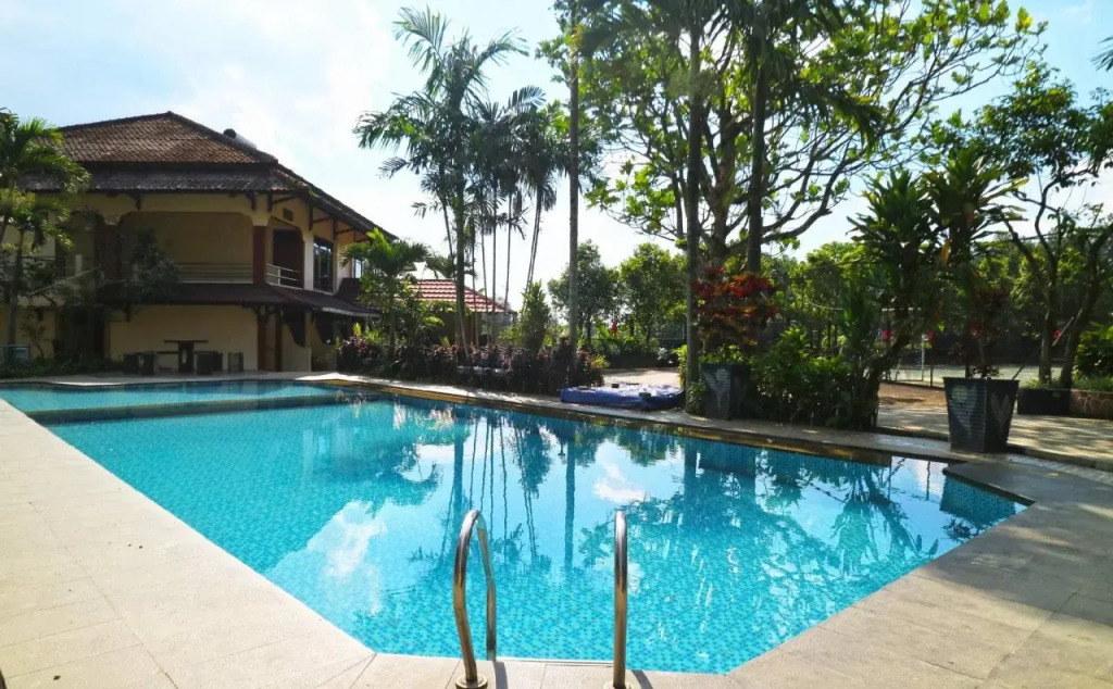 Aries Biru Hotel & Villa