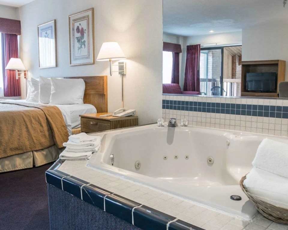 Quality Inn Hudsonville South