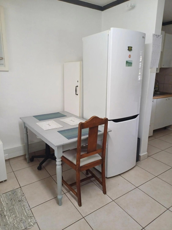 Santini Lace Self Catering Unit