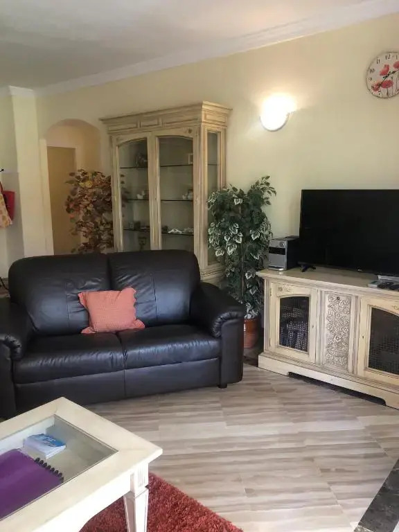5* Elviria Marbella Hacienda Playa 3 bed apartment