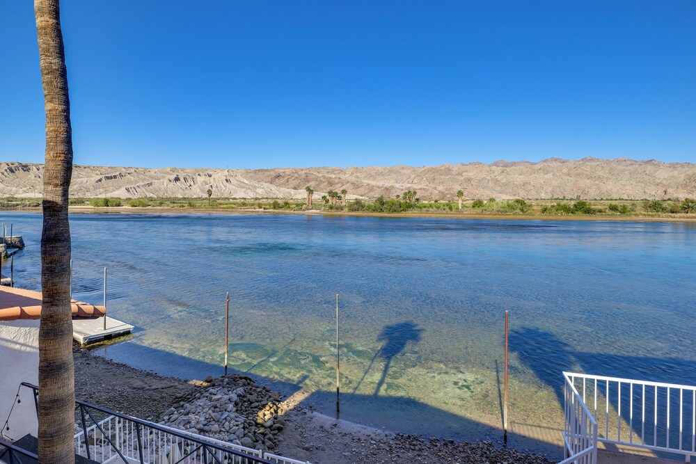 Riverfront Bullhead City House w/ Balcony!