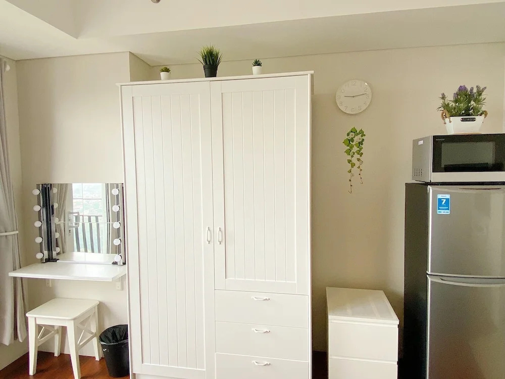 Cozy Place @ Studio The Breeze Bintaro Plaza Apartment