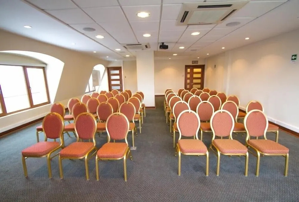 Tur Hotel Santiago