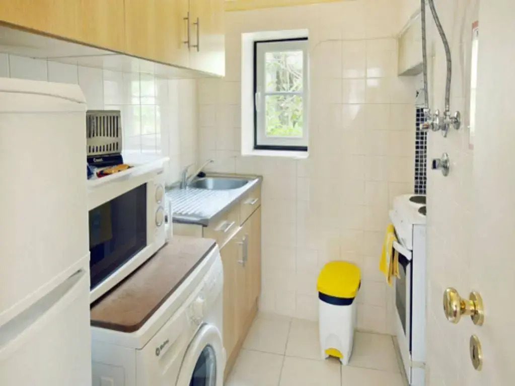 Traveling to Lisbon Low Cost Lisbon Rossio Apartments
