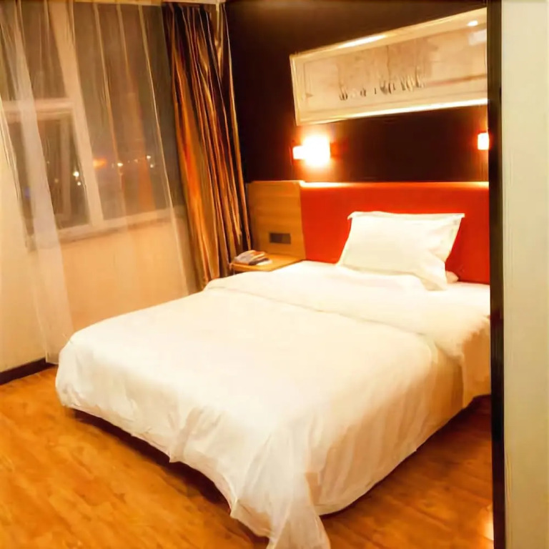 7 Days Premium (Jiaozuo Renmin Road Normal College)