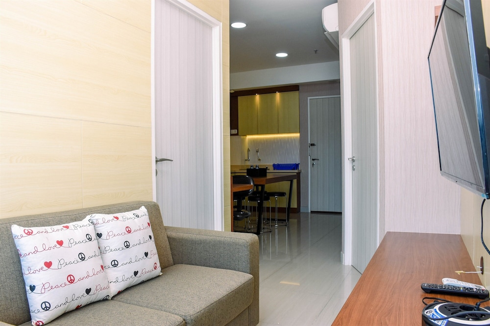 Spacious And Cozy 2Br Grand Kamala Lagoon Apartment