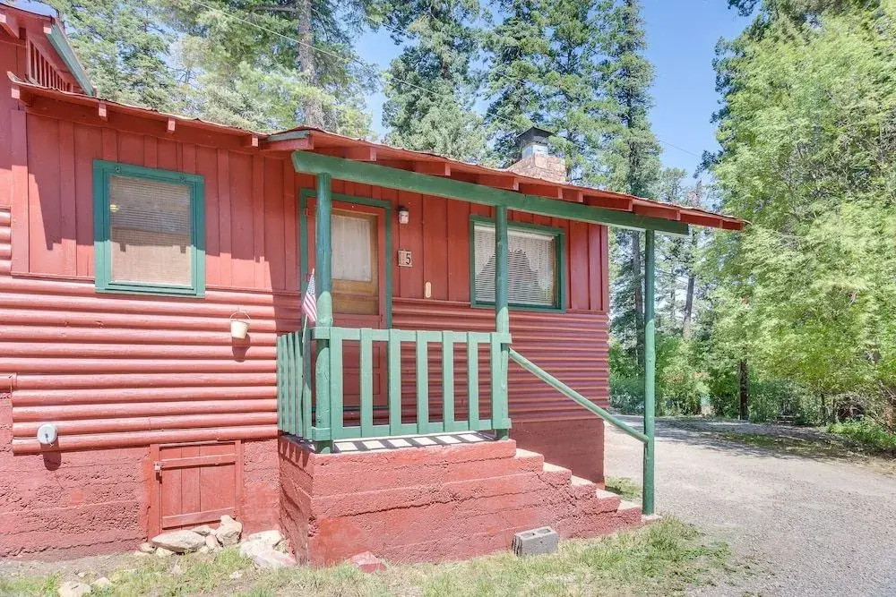 The Cabins at Cloudcroft