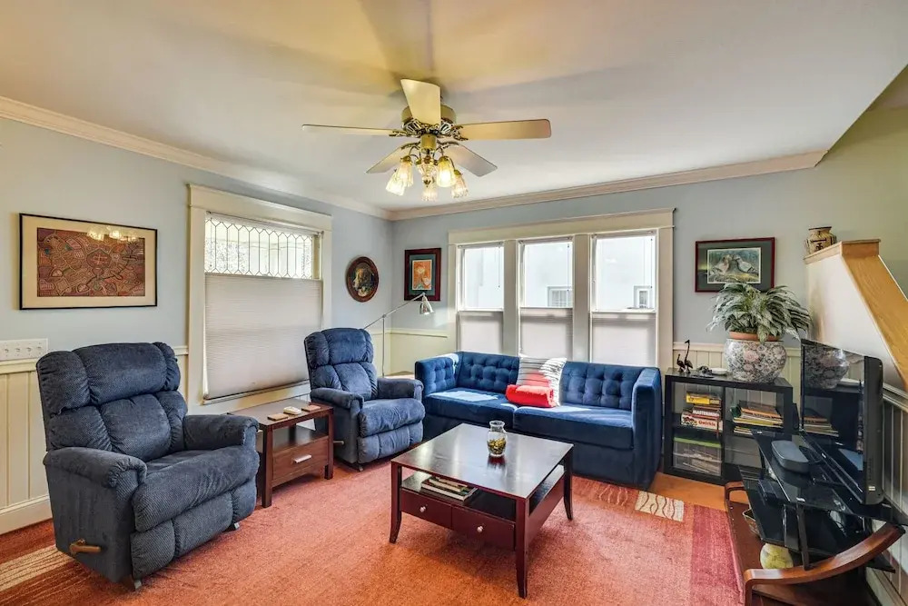 6 Blocks to Sjsu: Cozy Bungalow w/ Deck & Koi Pond