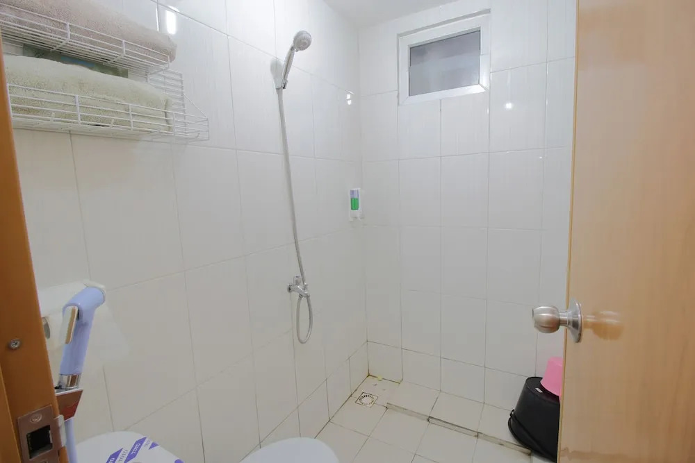 Airy Centerpoint Ahmad Yani Kav 20 Bekasi