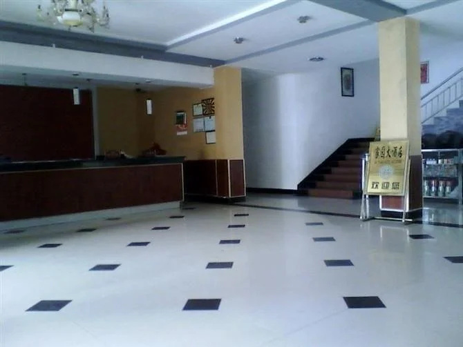 Shunan Zhuhai Home Inn