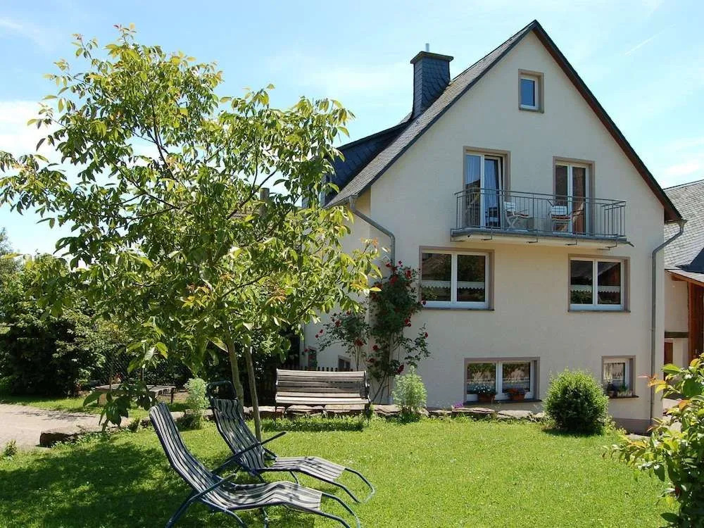 Manderscheid Volcano Villa