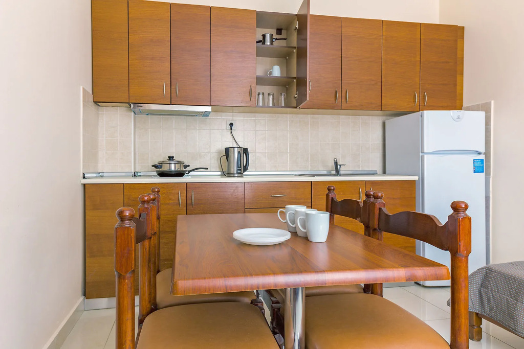Paleos Hotel Apartments