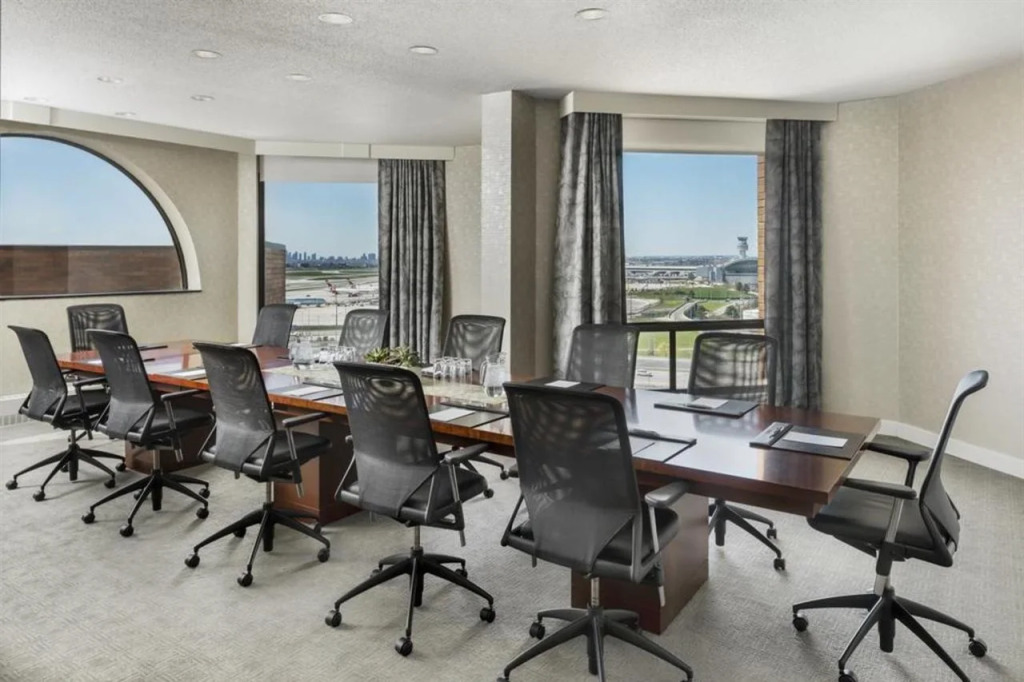The Westin Toronto Airport