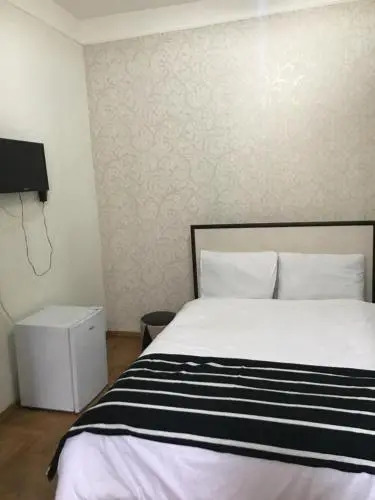 Zeytoon Hotel