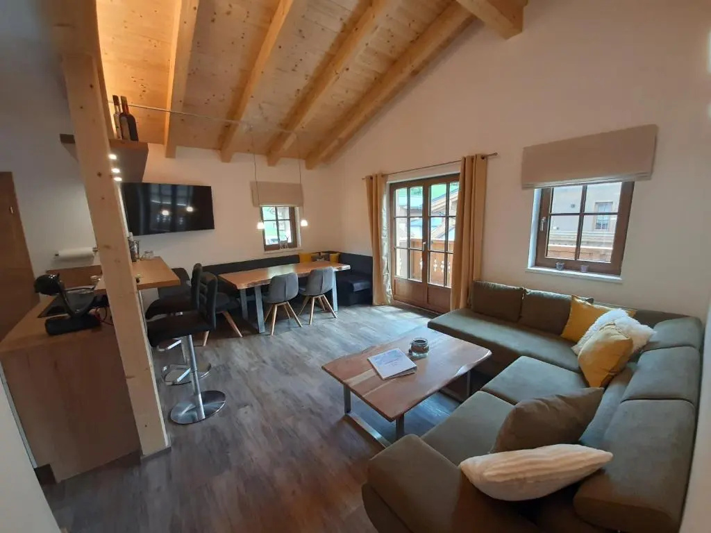 Hochalmbahnen Chalets 15W2, Glockenblume, nahe Gondel, Hunde willkommen