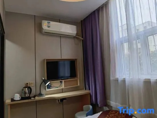 Shanghai Jintai Star Hotel (Jinqiao Road Subway Station)