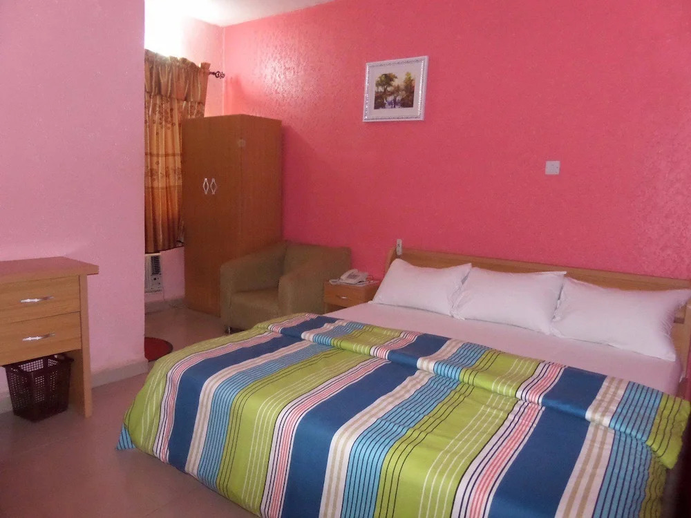 Jaftel Hotels & Suites