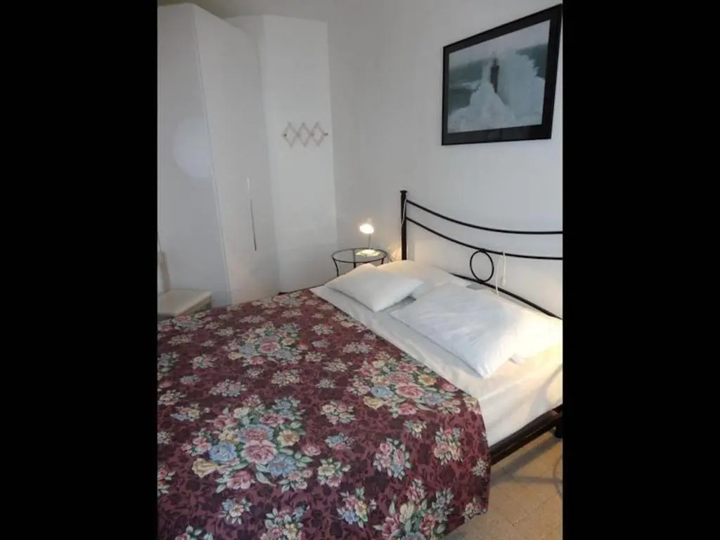 Apartment With Sea View For 5 People by Beahost Rentals