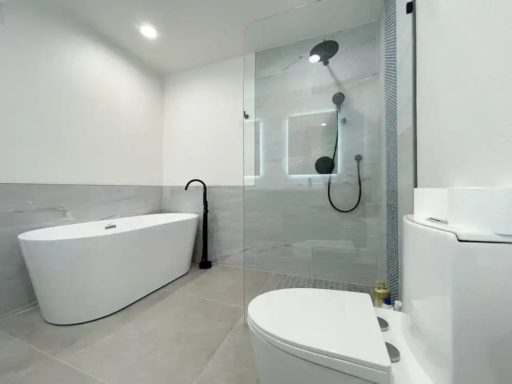 @ Marbella Lane - Contemporary Sophisticated Home