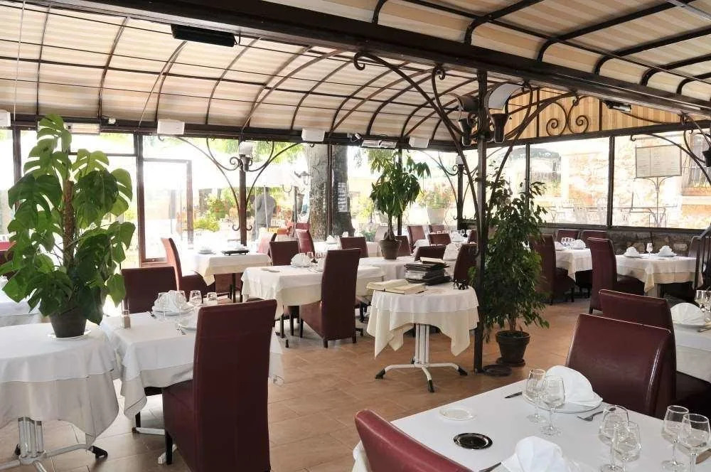 Hotel restaurant les pins