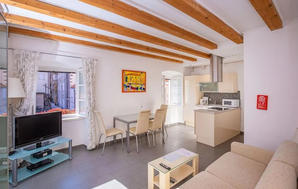 Apartments Espana 2