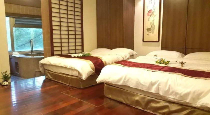 Utopia Holiday Hotel