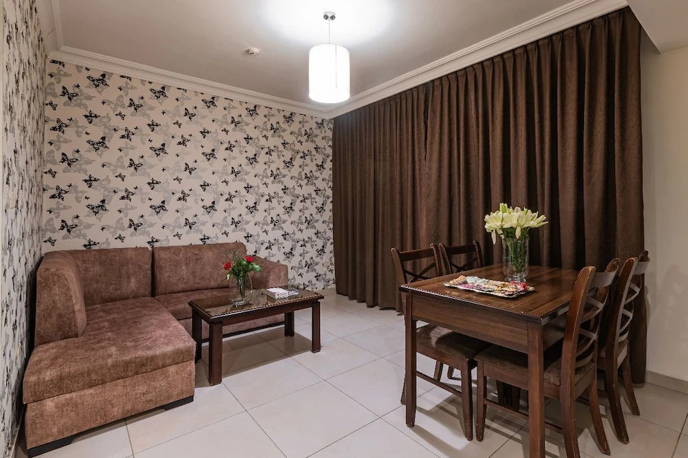 Lancaster Hotel Apartments-Gardens
