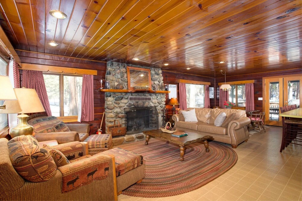 Hansen Cabin