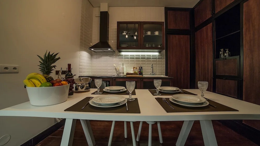 Tripas-Coração, Clérigos Apartment