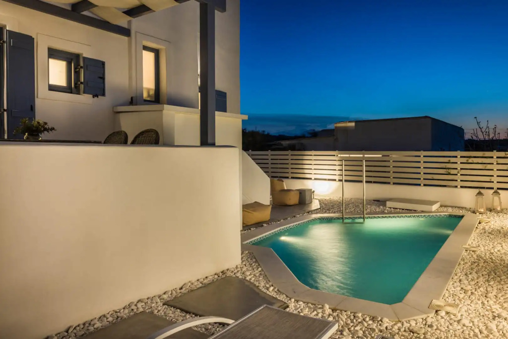 Pebble Summer House