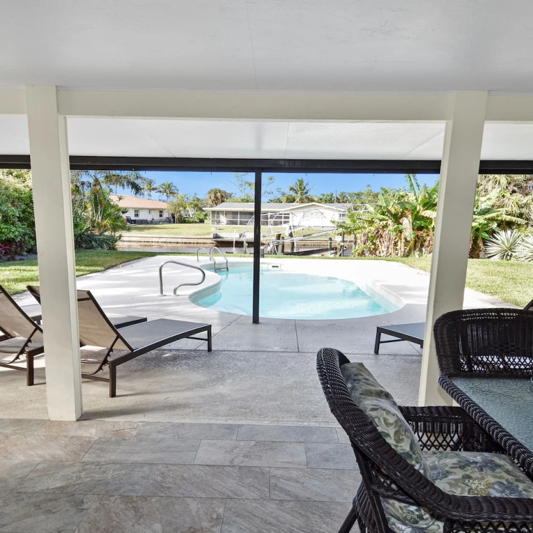 Little Paradise - 3 2 Yacht Club Area With Pool