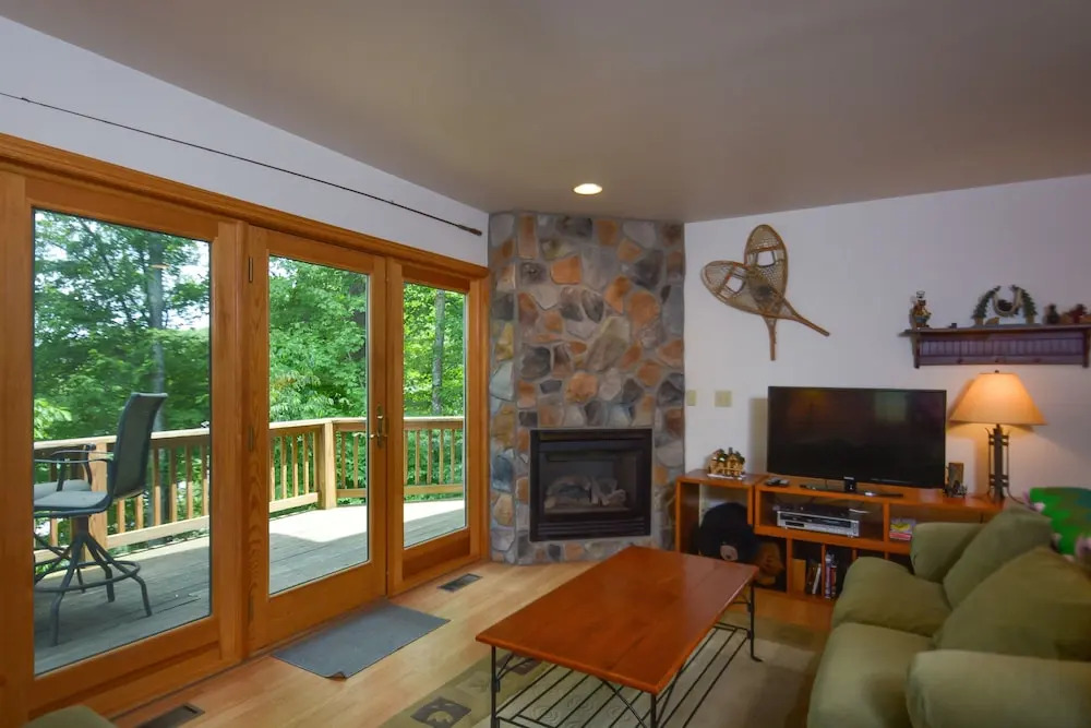 Very Beary Ridge House