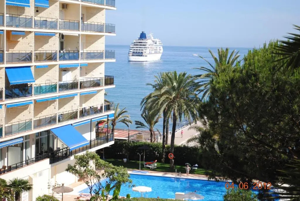 Skol 727 Lovely 2 Bedroom Duplex in Marbella Center