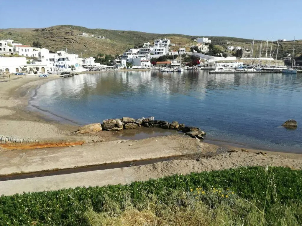 Enjoy Cyclades studios & suites