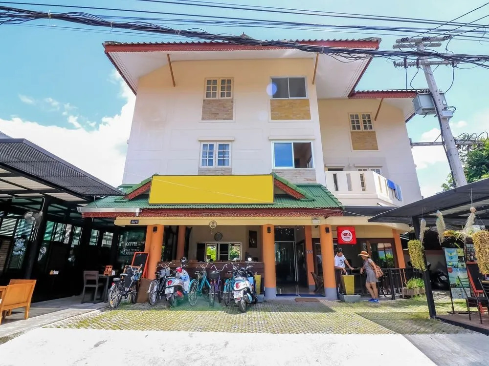 Nida Rooms Moon 235 Walking Street