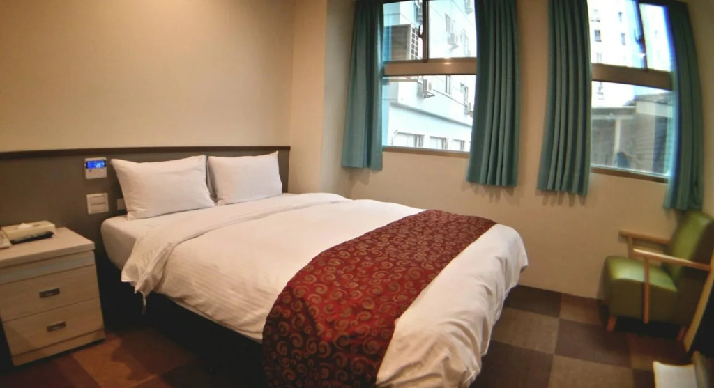 Chang Ti Metropolis Commercial Hotel