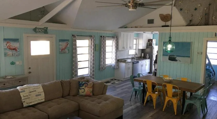 The Beach House - Treasure Island
