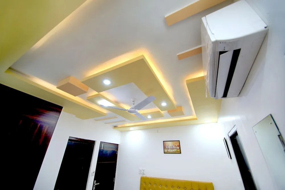 Hotel Subcity