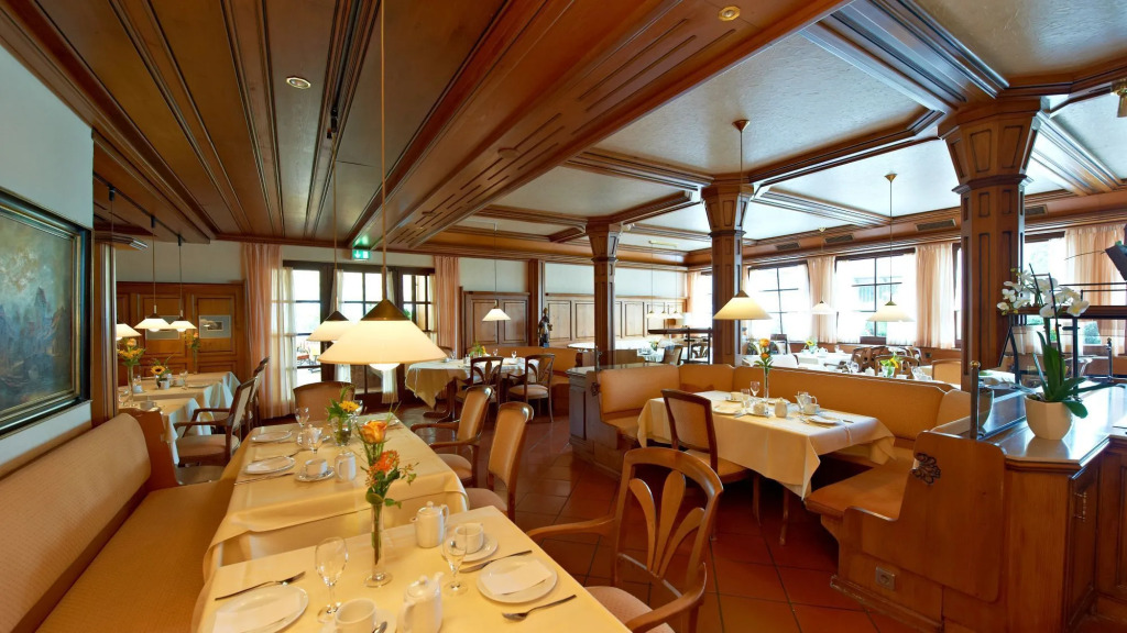 Hirsch Hotel