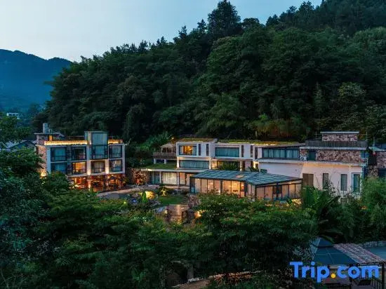 Yanyujian Hostel