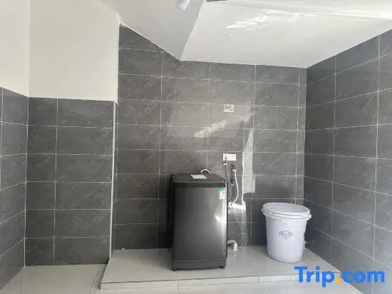 Zixing Kaiyue E-sports Hotel
