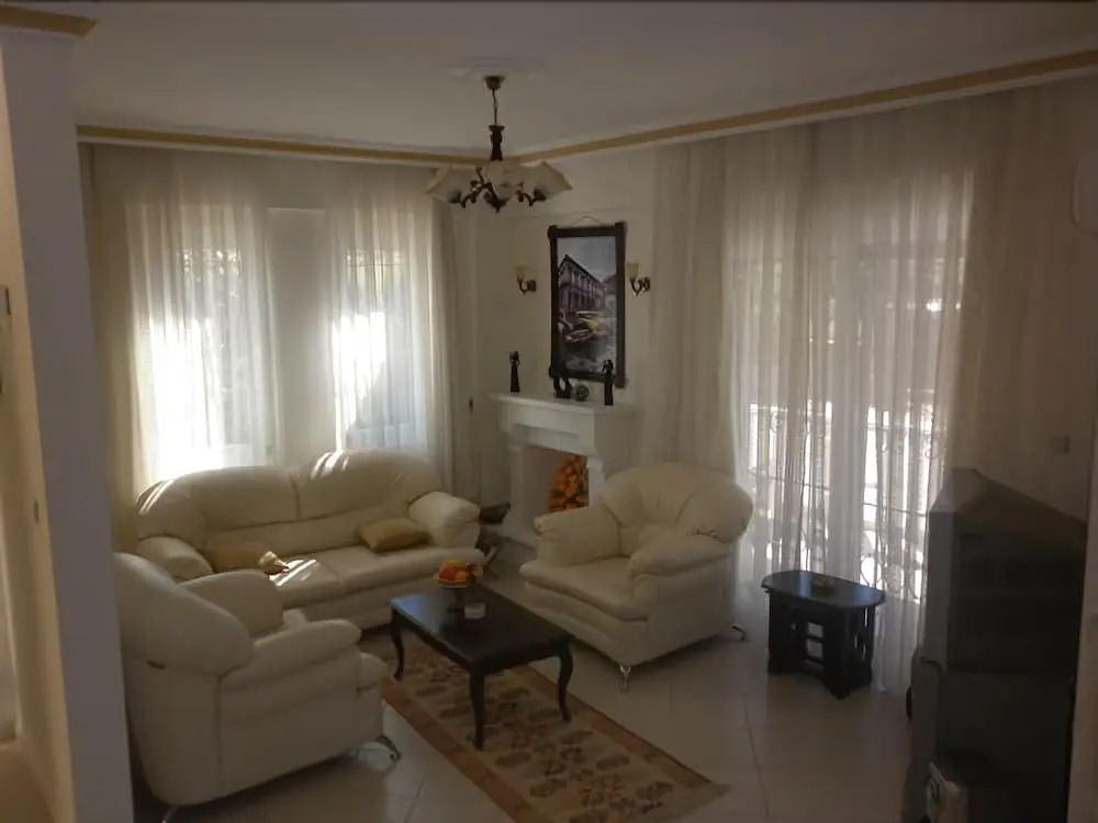 New Age Villa Tina