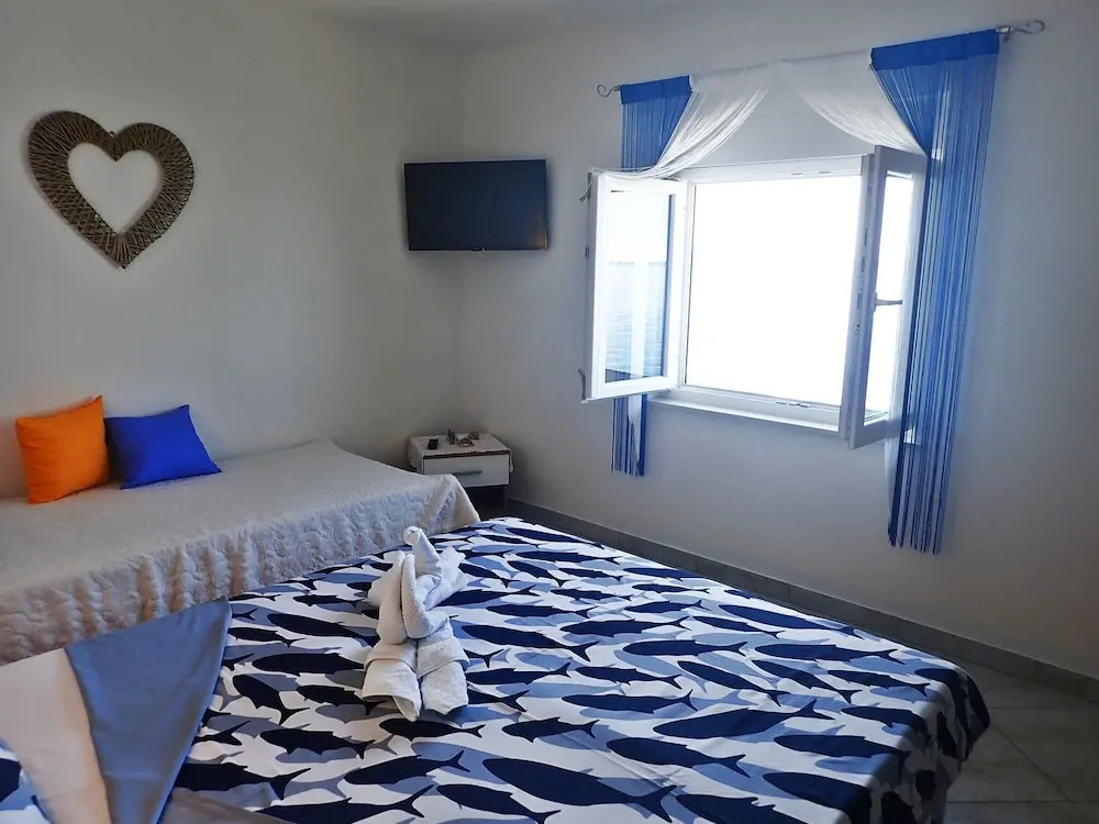 Apartments Lilly by the sea