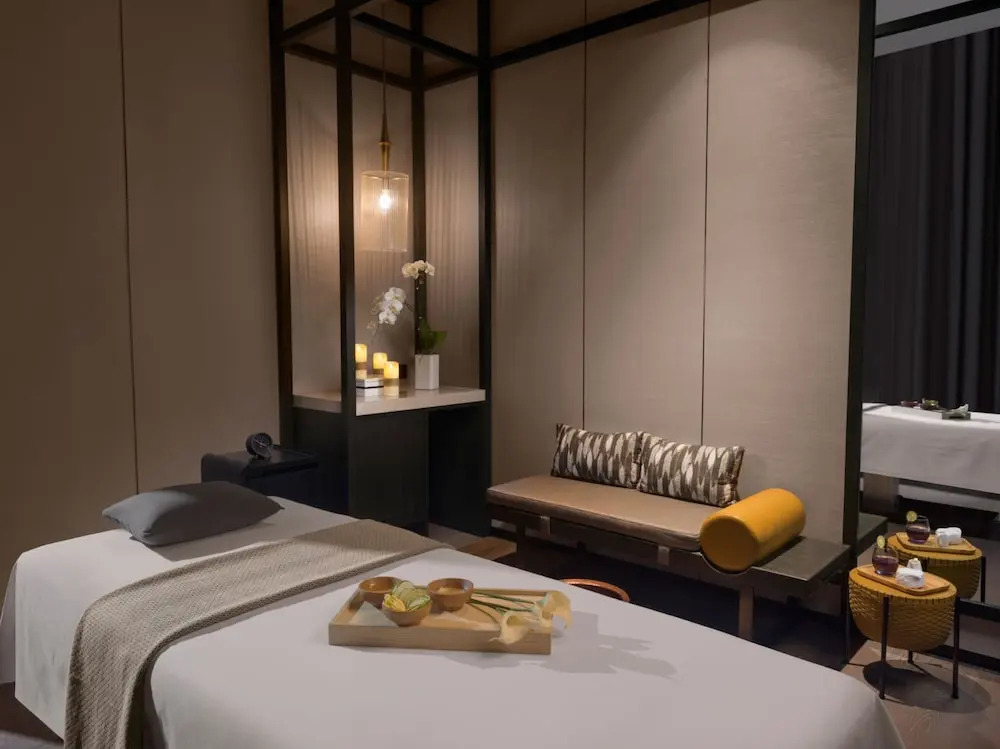 Hoiana Hotel & Suites