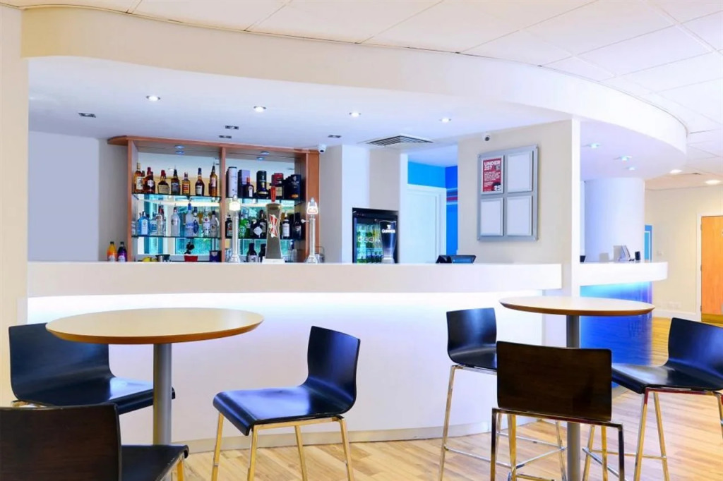 Travelodge Derby Cricket Ground