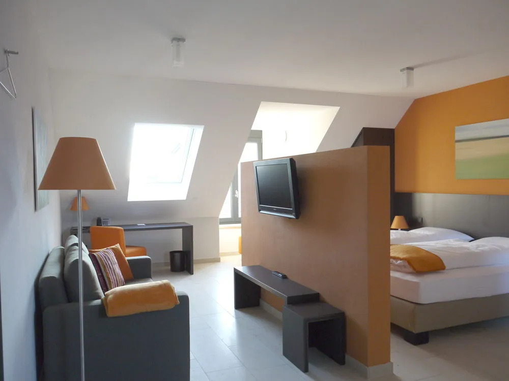 KH Hotel