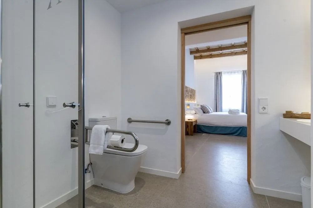 Hotel SAntiga Adults Only